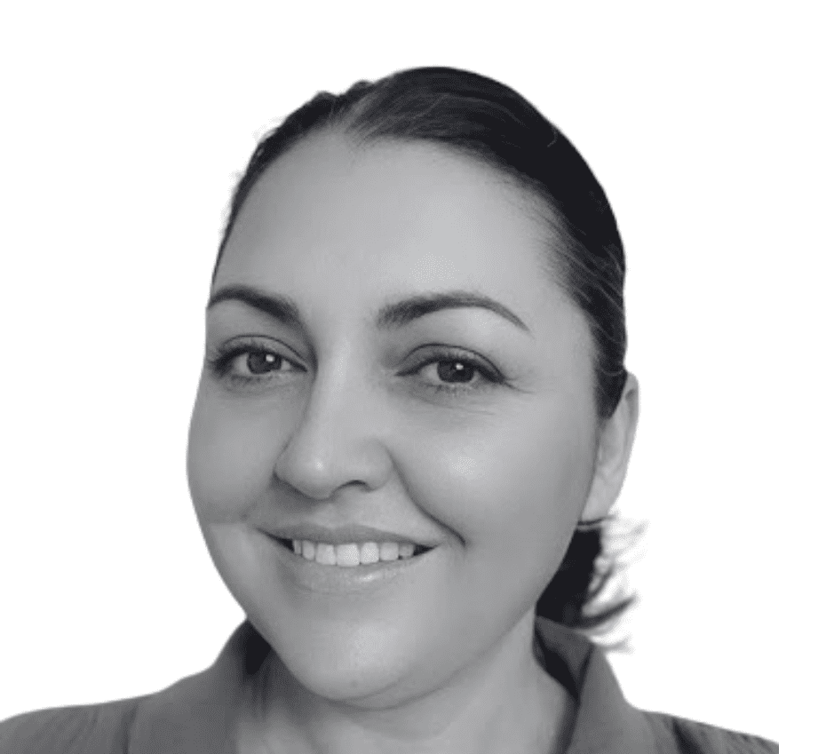 Leanne Baffis Headshot
